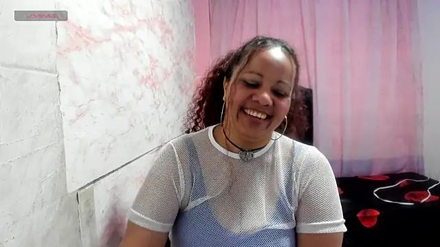 Brunette_sasha webcam