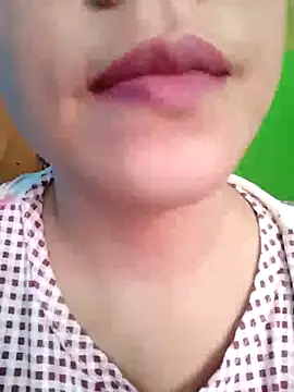 Anki-doll webcam