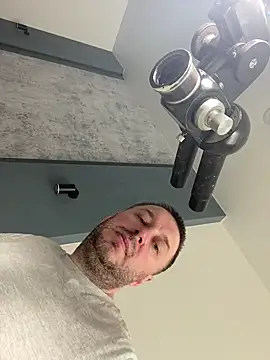 DorianJeday webcam