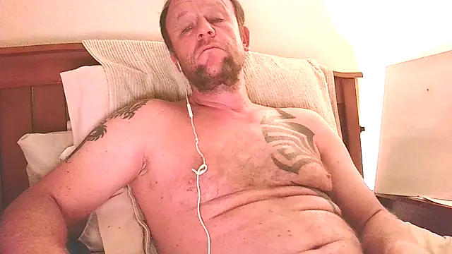 Yournaughty webcam