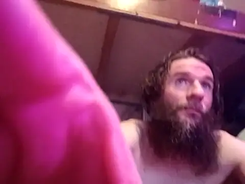 nearby_causual webcam
