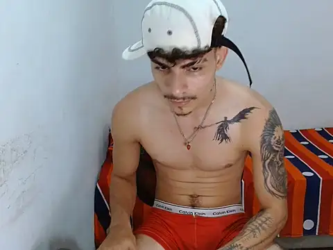 Arzu_08 webcam