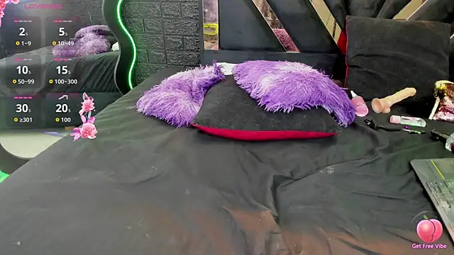 Queen_Jen webcam