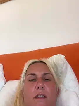 Sofia_beee webcam