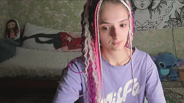 Cutie_Adelia webcam