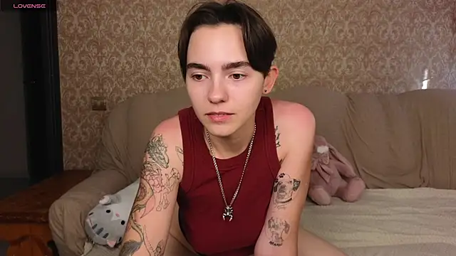 Lilihere_ webcam