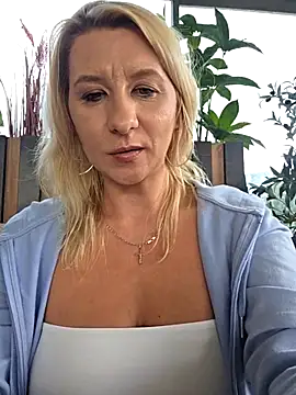 KaylinJan webcam