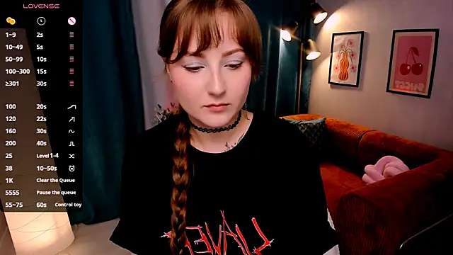 velvet_cherry_ webcam