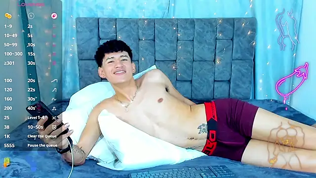 NicolasTorrez webcam
