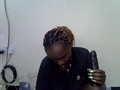 Black_Q webcam