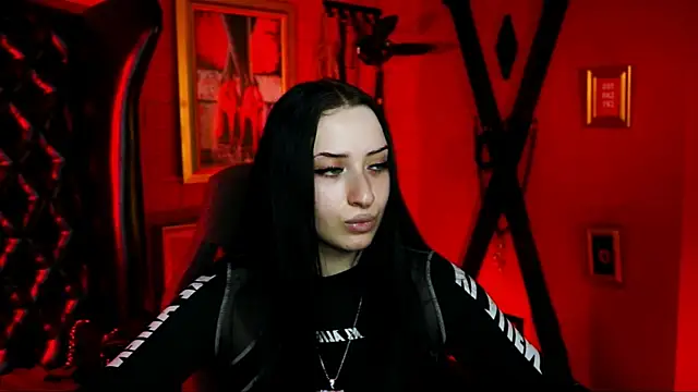 MonicaLowes webcam
