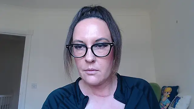 Humiliatrixxxx webcam