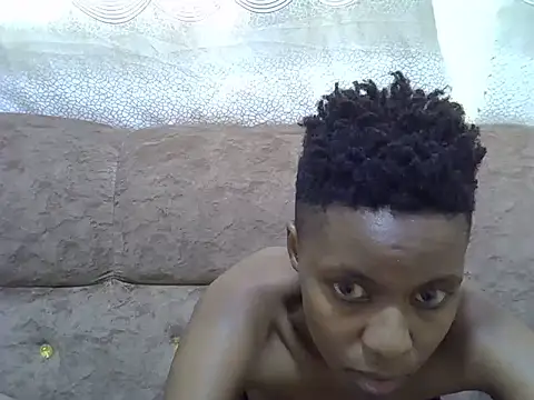 prettyy_joy webcam