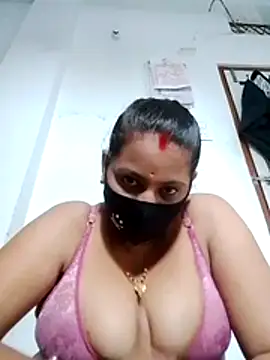 KAVITA786RR webcam