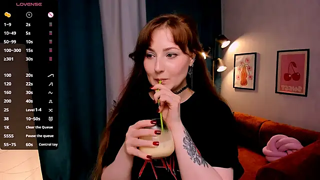 velvet_cherry_ webcam