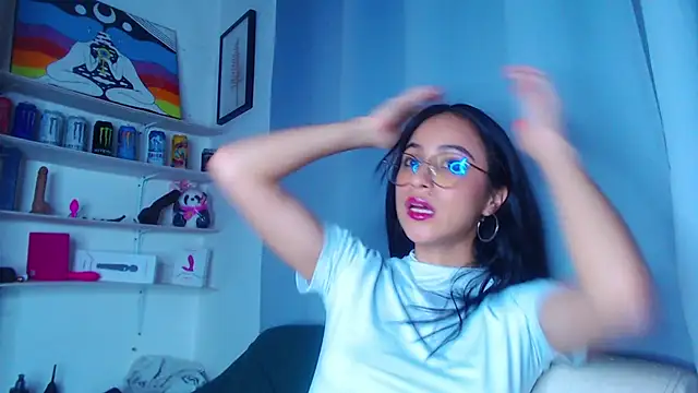 alana_salem webcam