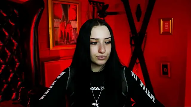 MonicaLowes webcam