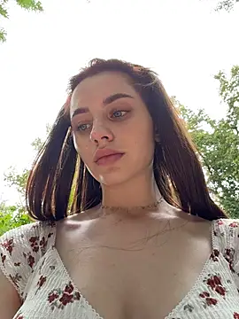 Camilla_Railian webcam