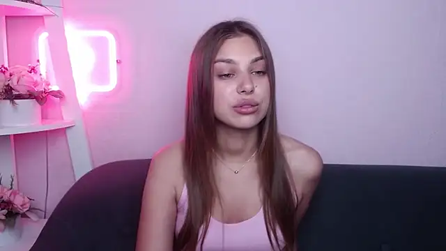 MilanaAngelAs webcam
