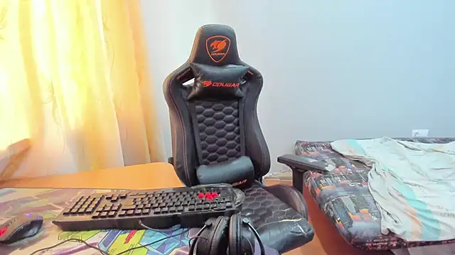 iliaskrislove webcam