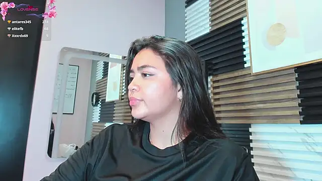KimDevinne webcam