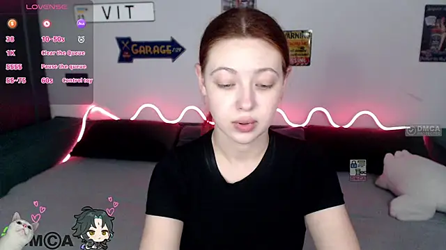 AmourLily webcam