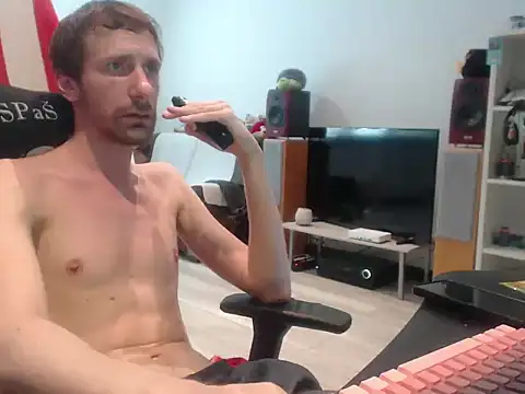 iLoveElusiveCats webcam