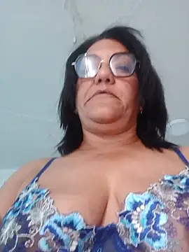 saraladys live cam on StripChat