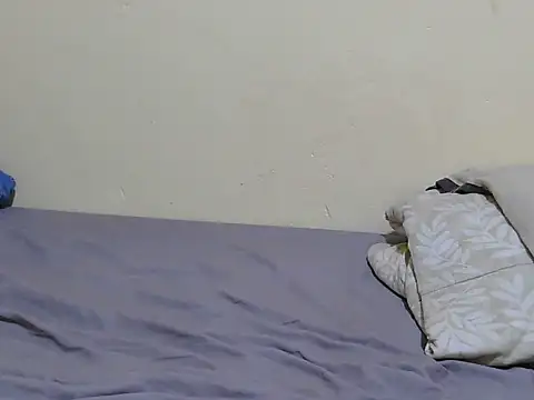 petite_bunnie webcam
