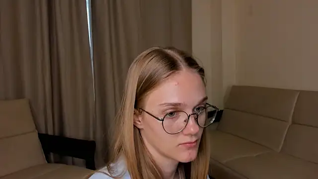 FemMantis webcam