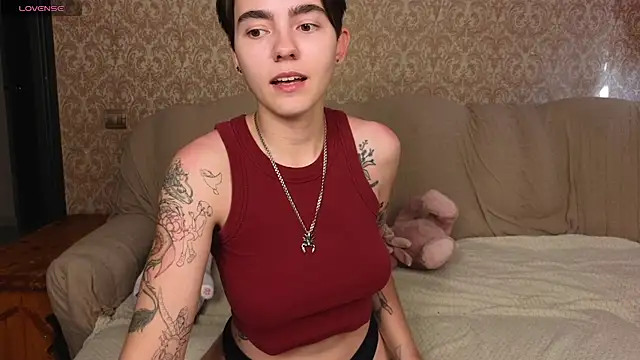 Lilihere_ webcam
