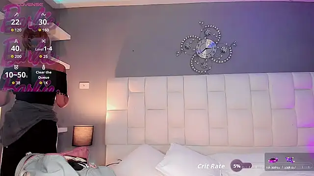 Nikol-hilton webcam