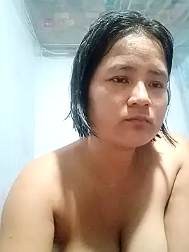 BigAss-69 live cam on StripChat