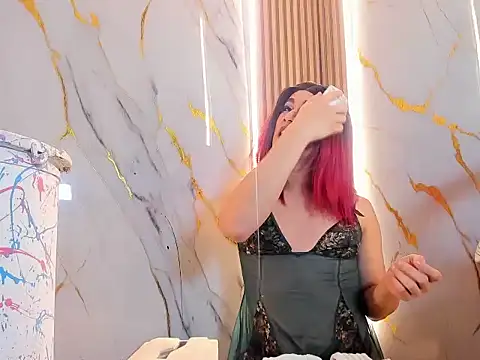Marian_Cristal webcam
