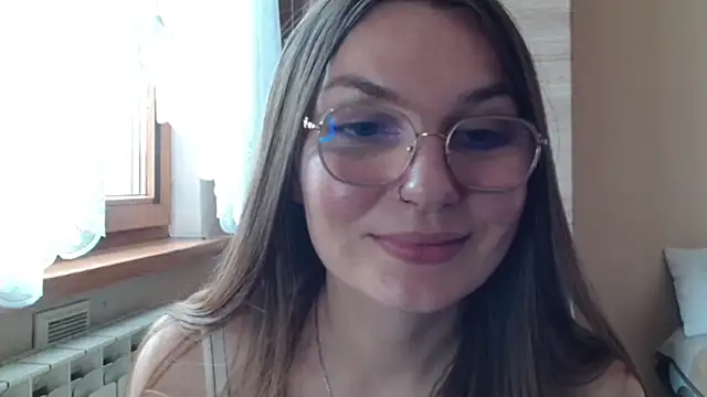 LooveELLYx webcam