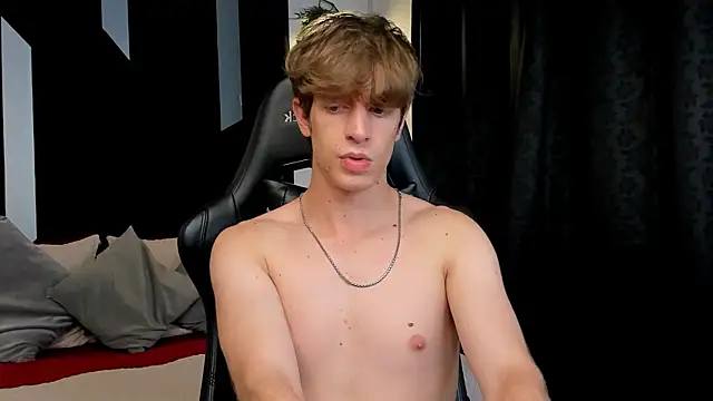 Ostin_Saints webcam