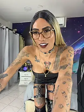 Nella_Dolls webcam
