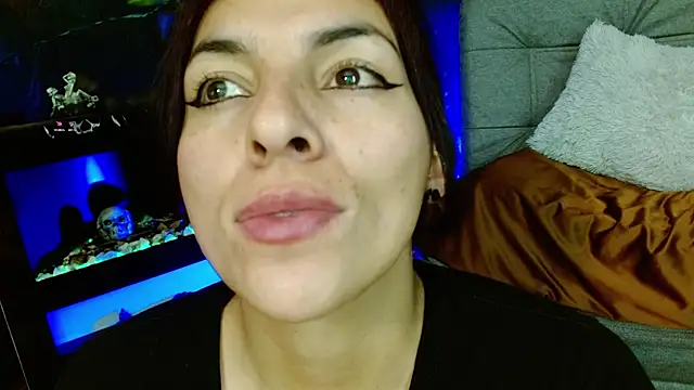 julieth_sex1 live cam on StripChat