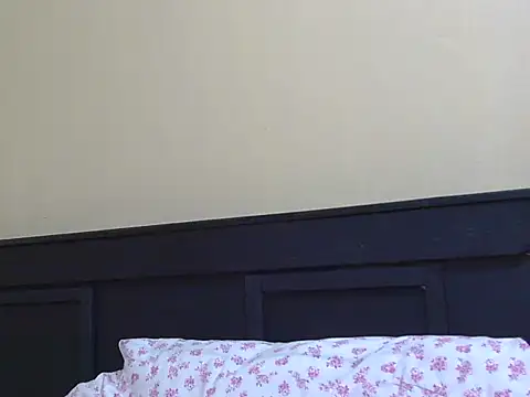 kinkydolll webcam