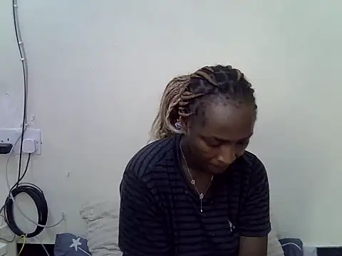 Black_Q webcam