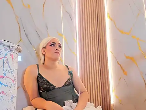 Marian_Cristal webcam