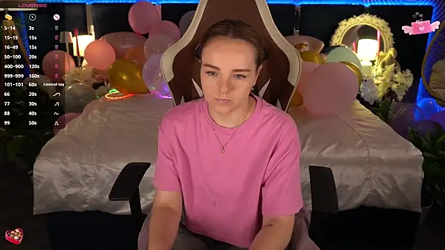 FoxyShy webcam