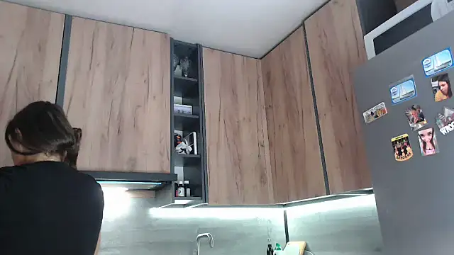 delightful_sofi live cam on StripChat