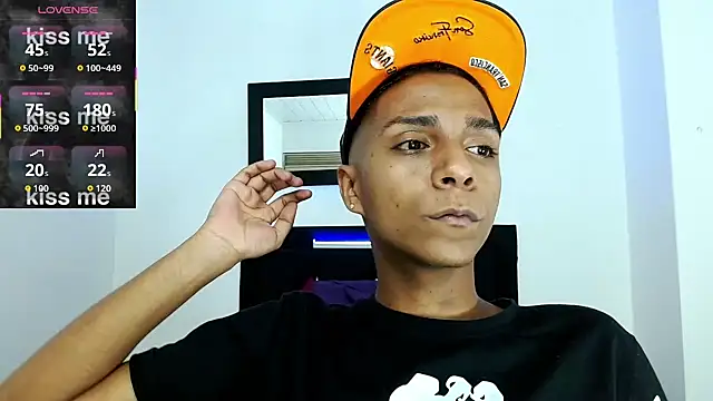 hotboyluxe webcam