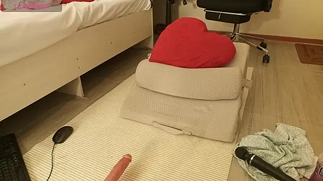 MissValday webcam
