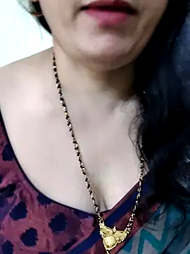 Yazhini-Cam webcam