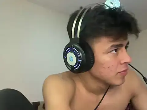 ToddWarren live cam on StripChat
