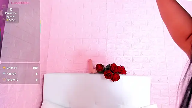 Celeste_Rox webcam