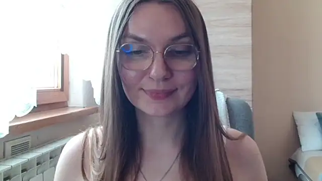 LooveELLYx webcam