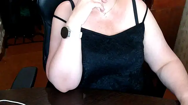 AlisaHot55 webcam
